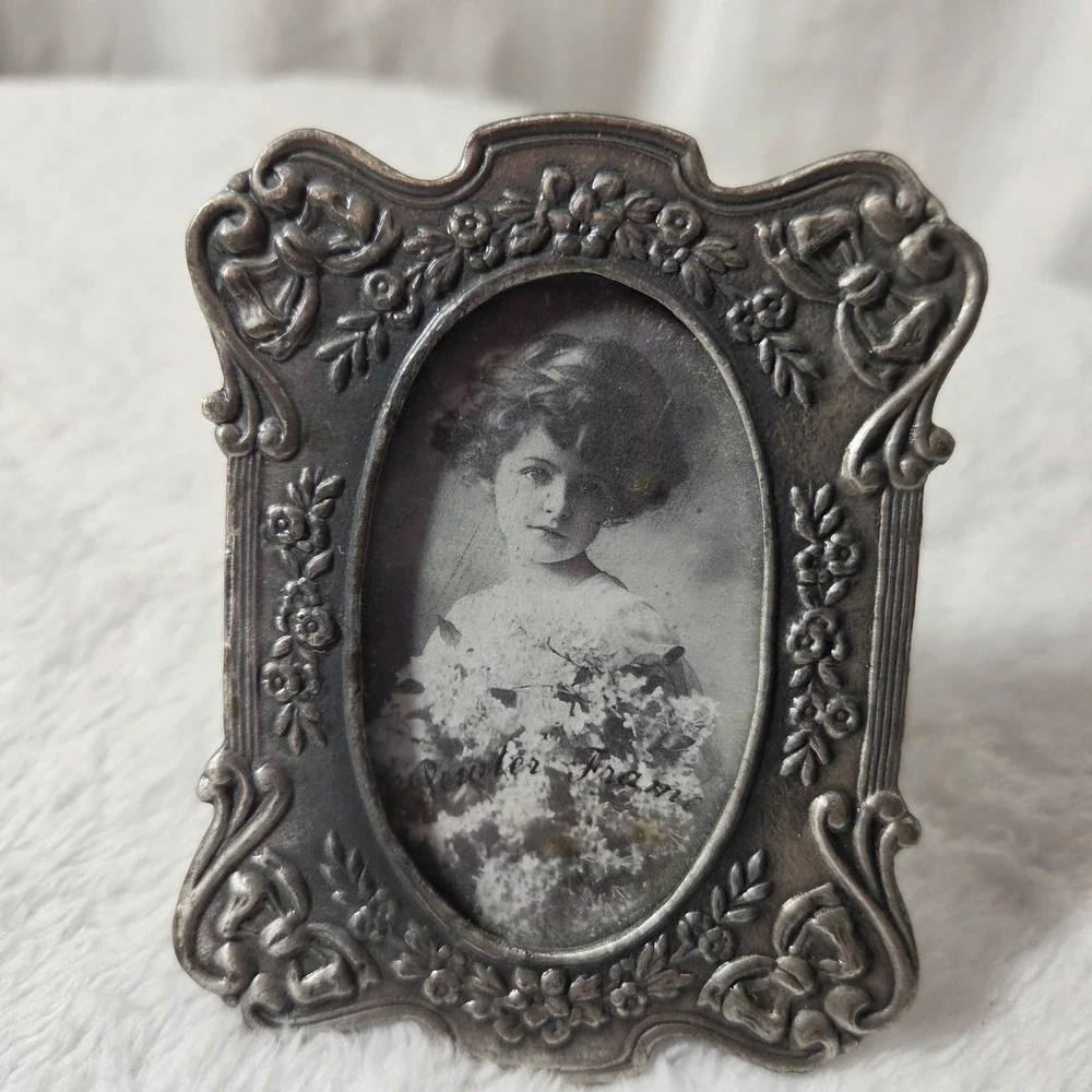 Ornate Pewter Picture Frame, Art Nouveau Border Embossed Flowers 3.25